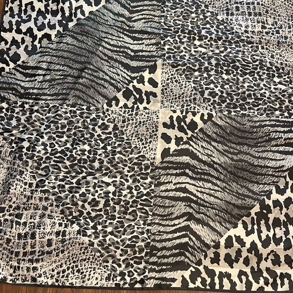 NWT Cejon Black Animal Print Large scarf. 34 x 35”